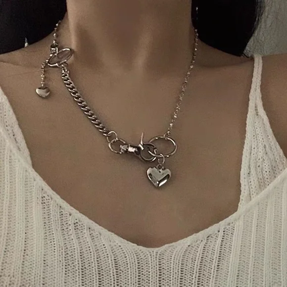 💎Stainless Steel Silver toned Necklace Chain Heart - Picture 2 of 5